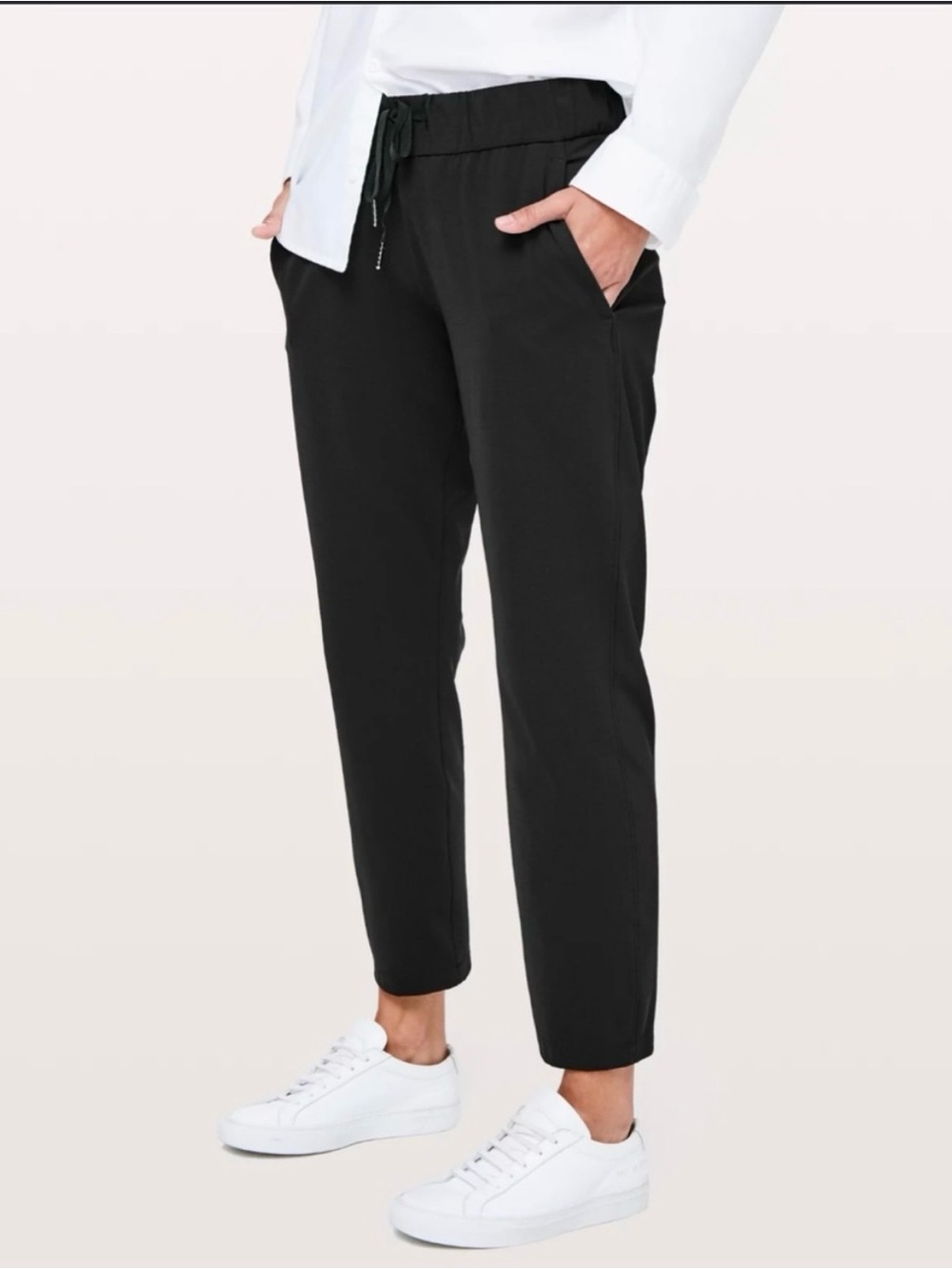 LULULEMON On The Fly Pants Black Travel Office Casual Size 4